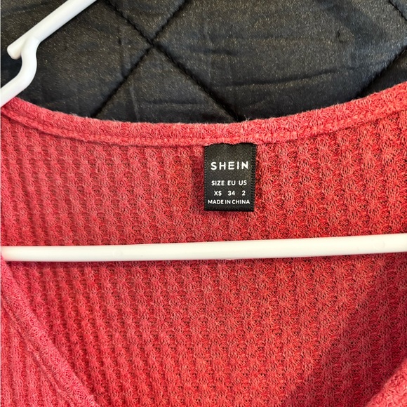 SHEIN Ribbed V-Neck Ruffle Top - Red - Picture 3 of 3